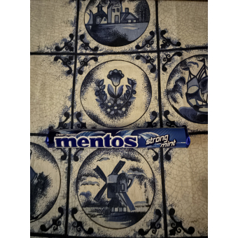  13 Mentos strong mint