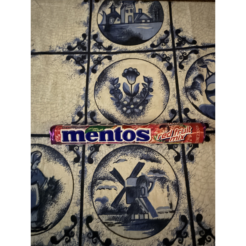 38Mentos rood fruit