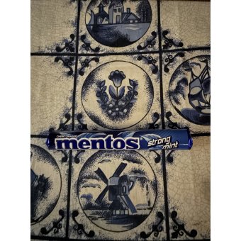  13 Mentos strong mint