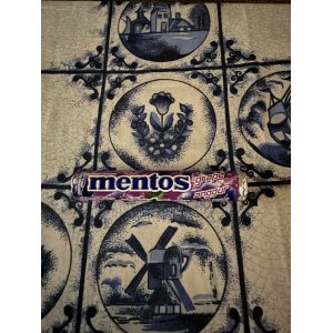 26 Mentos grape flavour (29gr) klijn